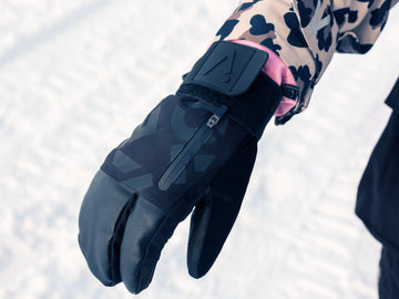 vector men's snowboard & ski gloves